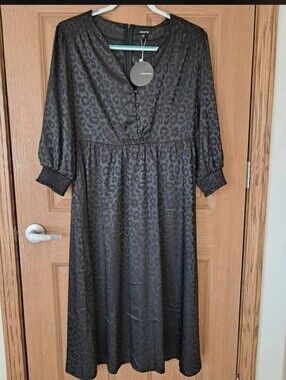 NWT Mittoshop Monochromatic Black Satin Jacquard Midi Dress